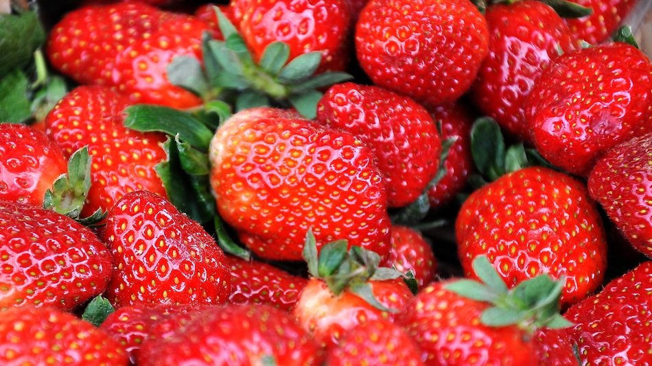 background with ripe strawberries