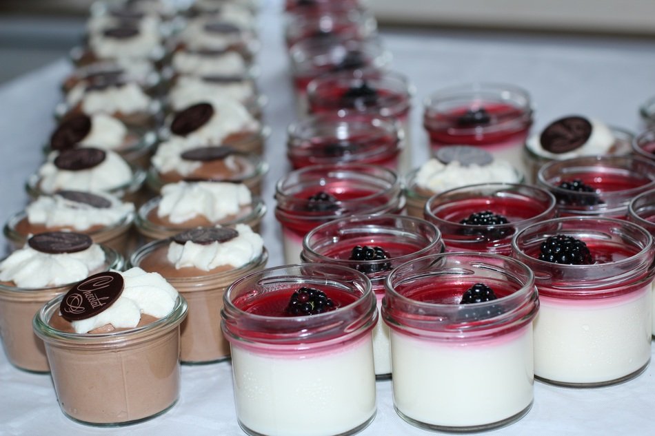 desserts in transparent containers