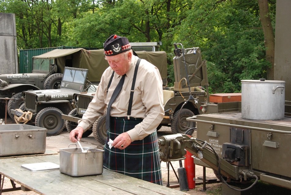 cooking in the army