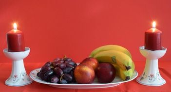 romantic candlelight dinner with fruit