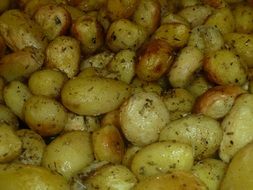 baked potato with dill