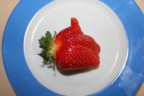 strawberries on a plate