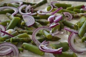 tart flambe with red onions