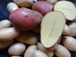 sliced red potatoes