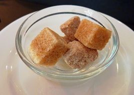 brown sugar cubes