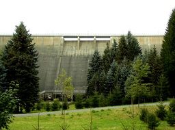 dam in Neuhausen