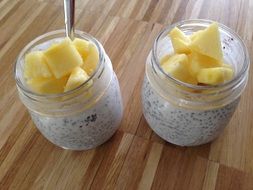 Pineapple Chia pudding, Vegan food