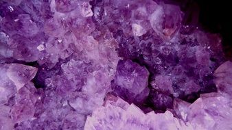 amethyst is a gem