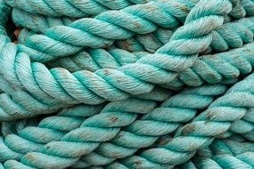 green industrial rope