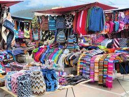 fabrics on the market in Ecuador