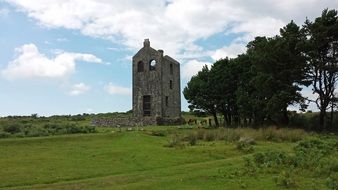 ruined building in cornwall