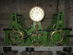 mechanism of hours on the tower
