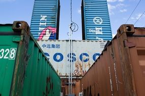 containers in port, utah