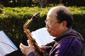 Chinese musician with saxophone