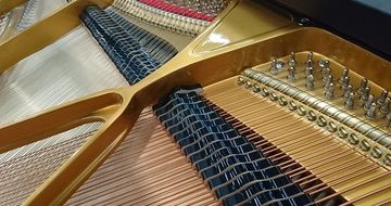 Strings Piano