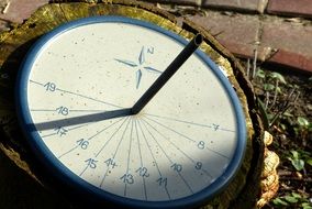 Sun Clock Sundial