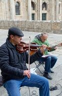 Buskers Violin Musician