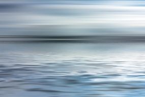 artificial waves on the lake