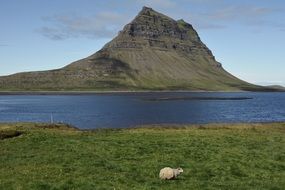Beautiful landscape of Kirkjufell