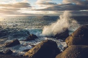 amazing Rock Waves