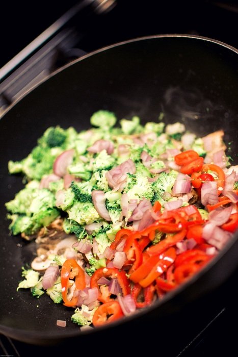 cooking vegetables in a slow cooker
