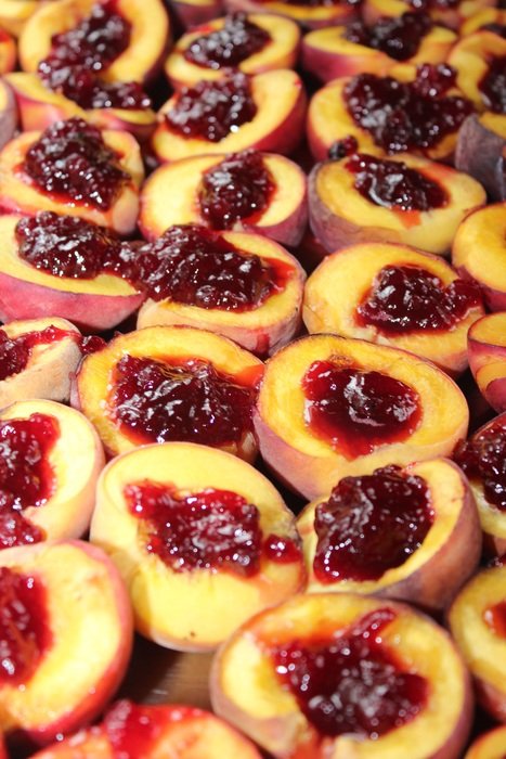 peaches with warm cranberries