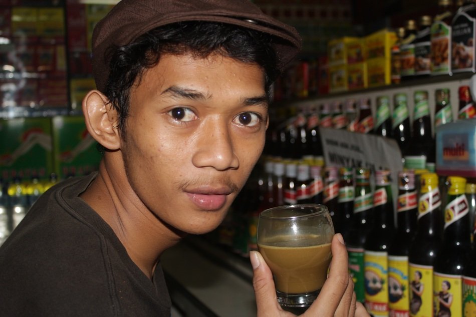 Picture of man and Herbal Medicine