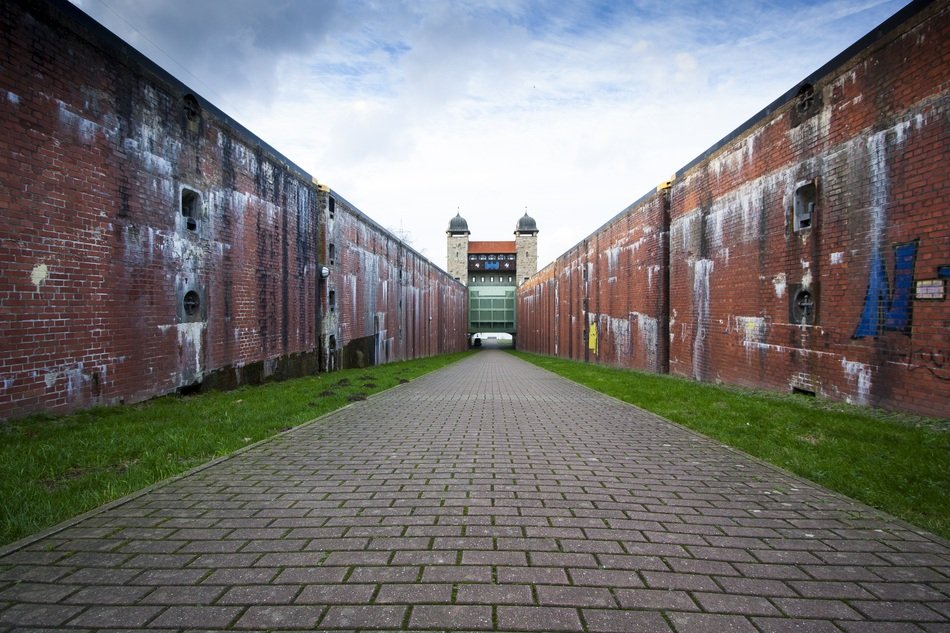 ship lock in the castle park