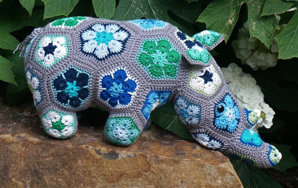 purple Rhinoceros toy