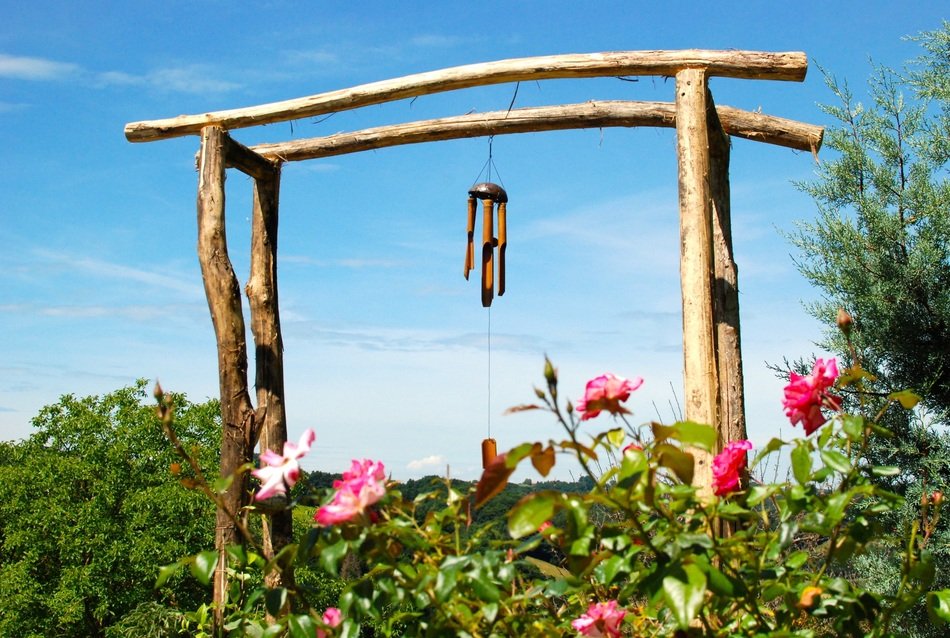wooden arch for sound in the garden