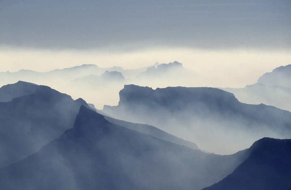 smoke over Absarok mountains