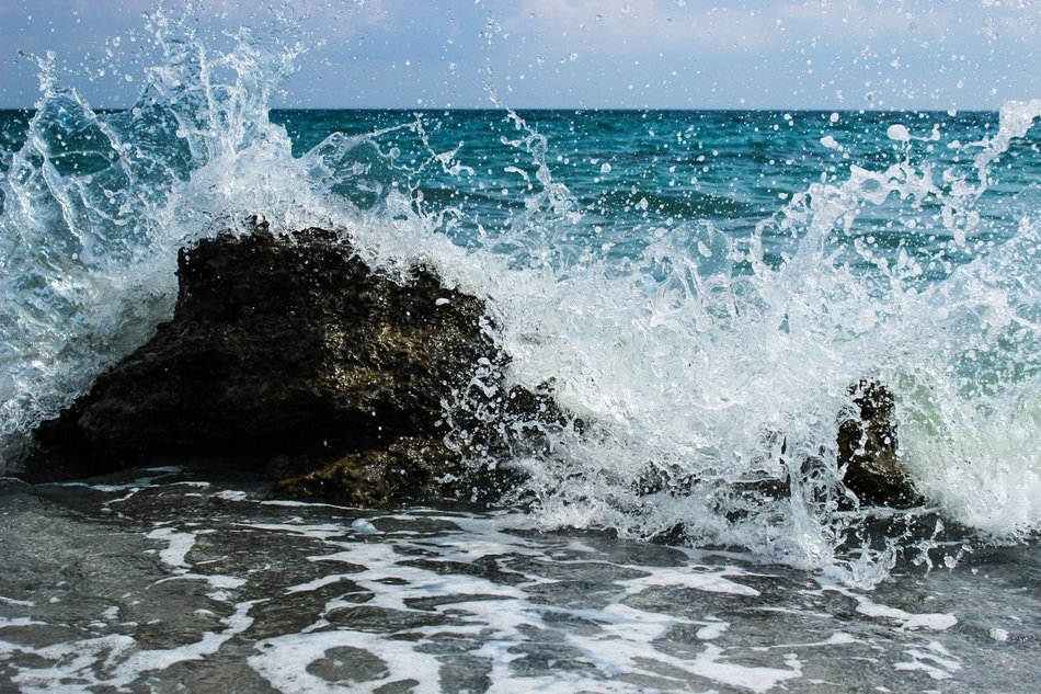 close-up foam coast