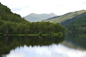 scenic nature near a lake in scotland