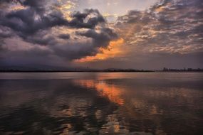 Landscape of the sunset on the ocean