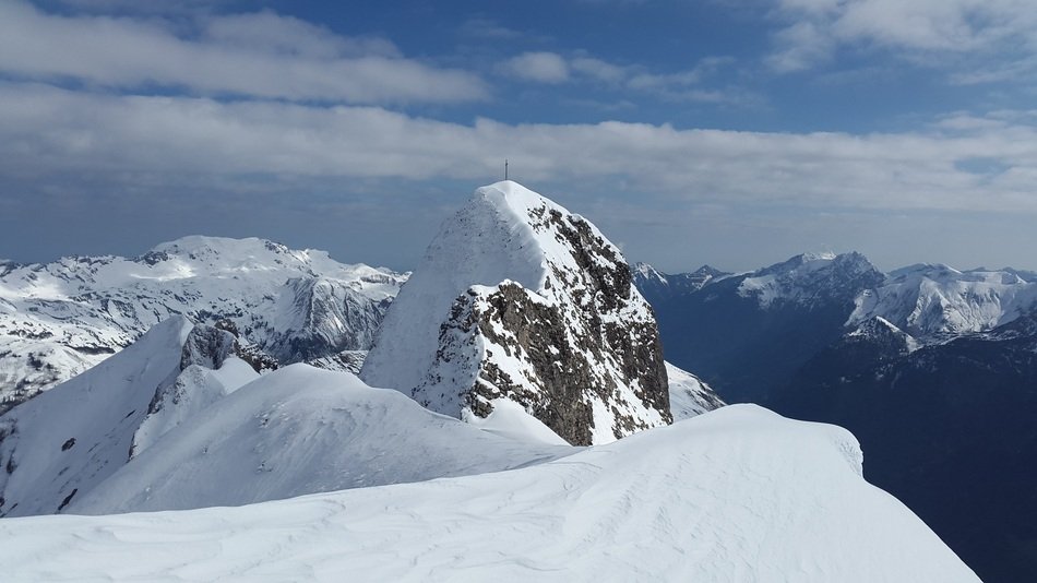 Alpine landscape vertices