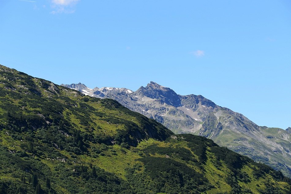 Landscape of extraordinarily beautiful Mountains
