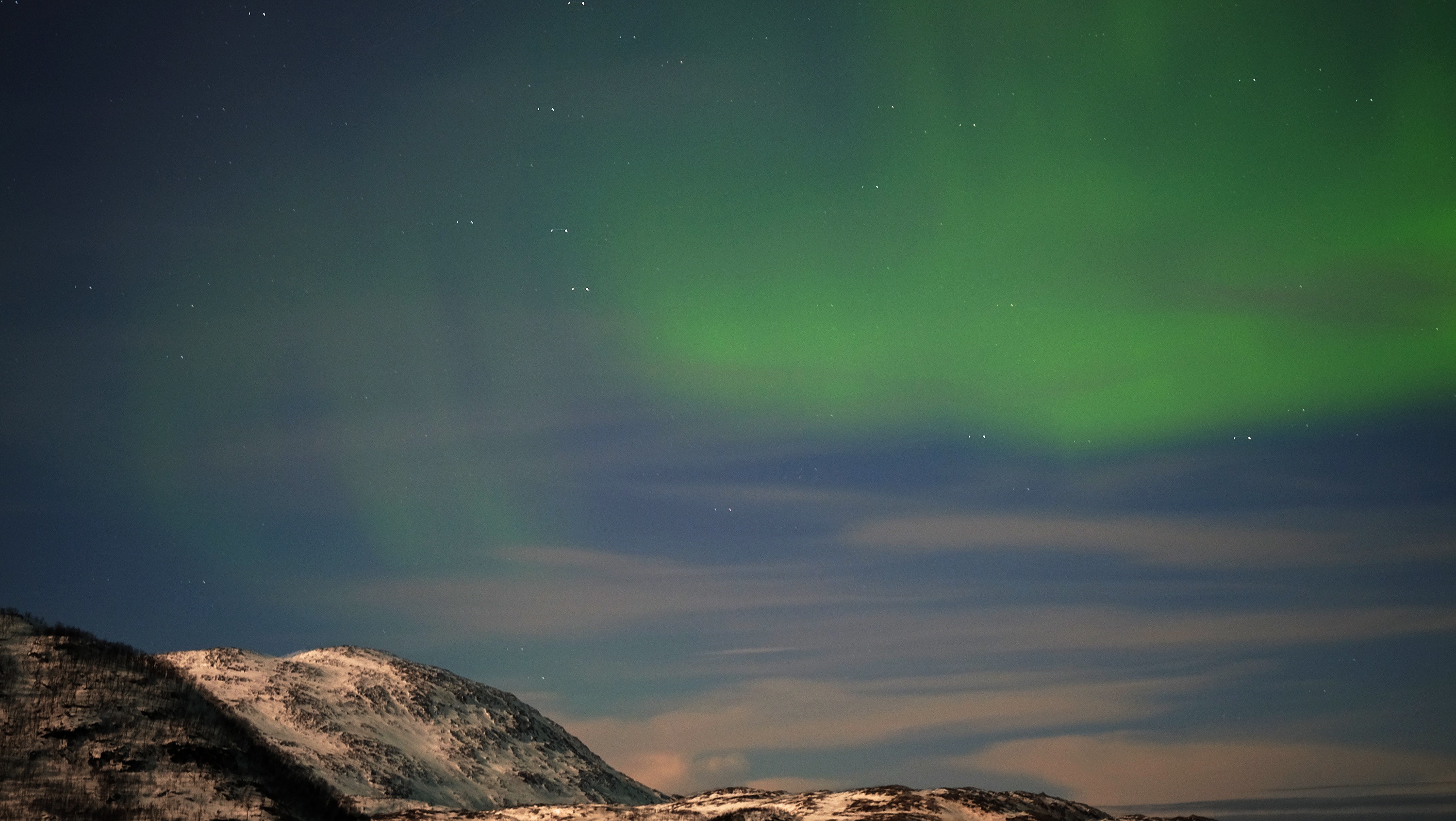 Amazing northern lights free image download