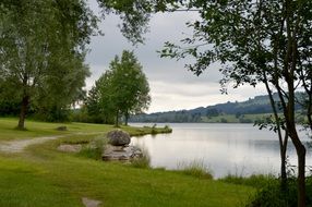 the perfect shore of the lake