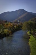 river between mountain