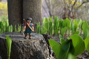 lego man on the stump