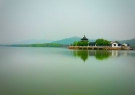 house reflection on the lake