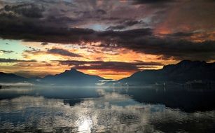 magnificent Lake Mountains