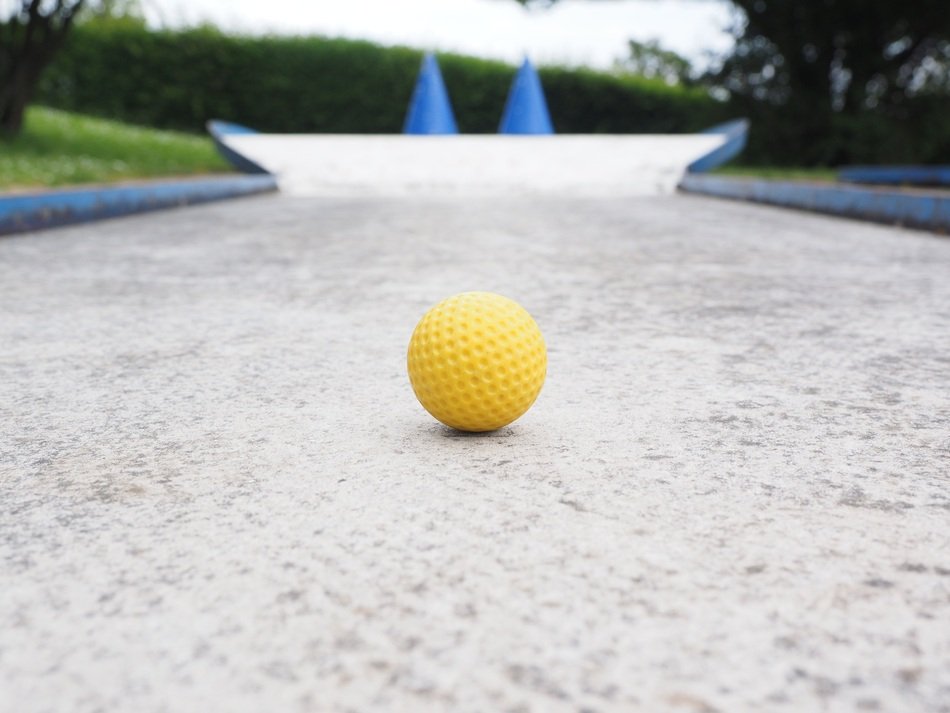 ball on the mini golf ground