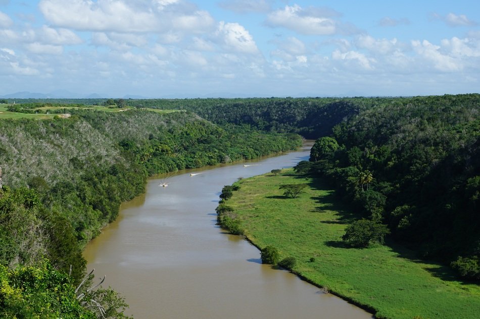 Photo of the Chavon River in the Dominecan Republic