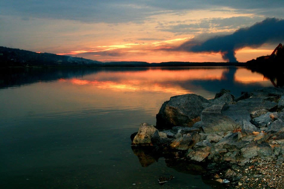 striking Lake Sunset