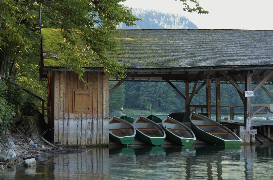 stunningly beautiful Almensee Lake