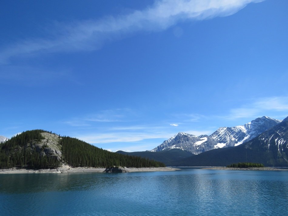 landscape of beautiful upper kananaskis lake in sunny day