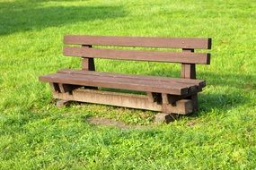 Empty wooden bench