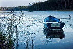 Boat Winter