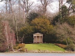 gazebo on the lake in wiltshire